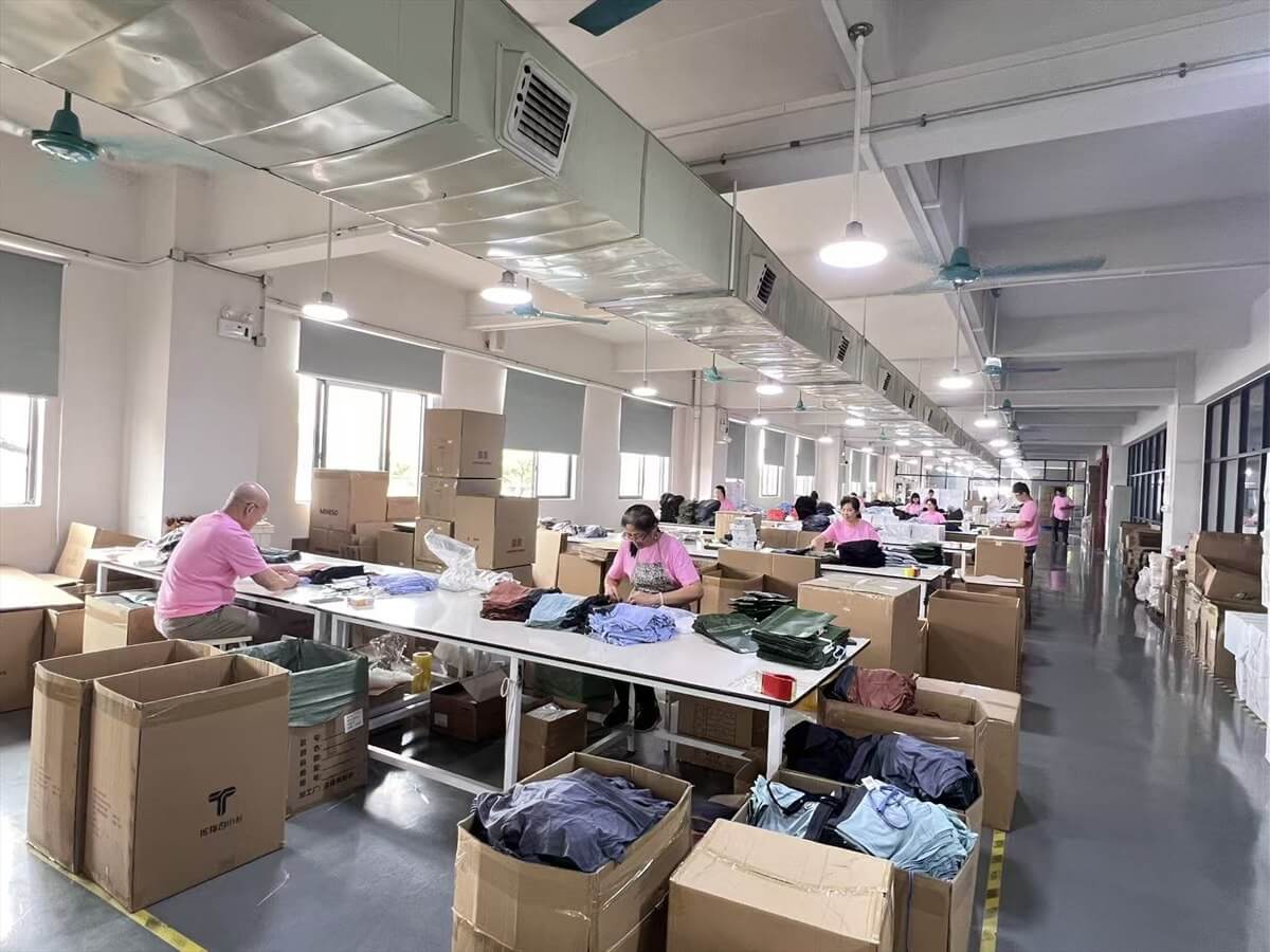 underwear packing process at Pashiongarment underwear factory